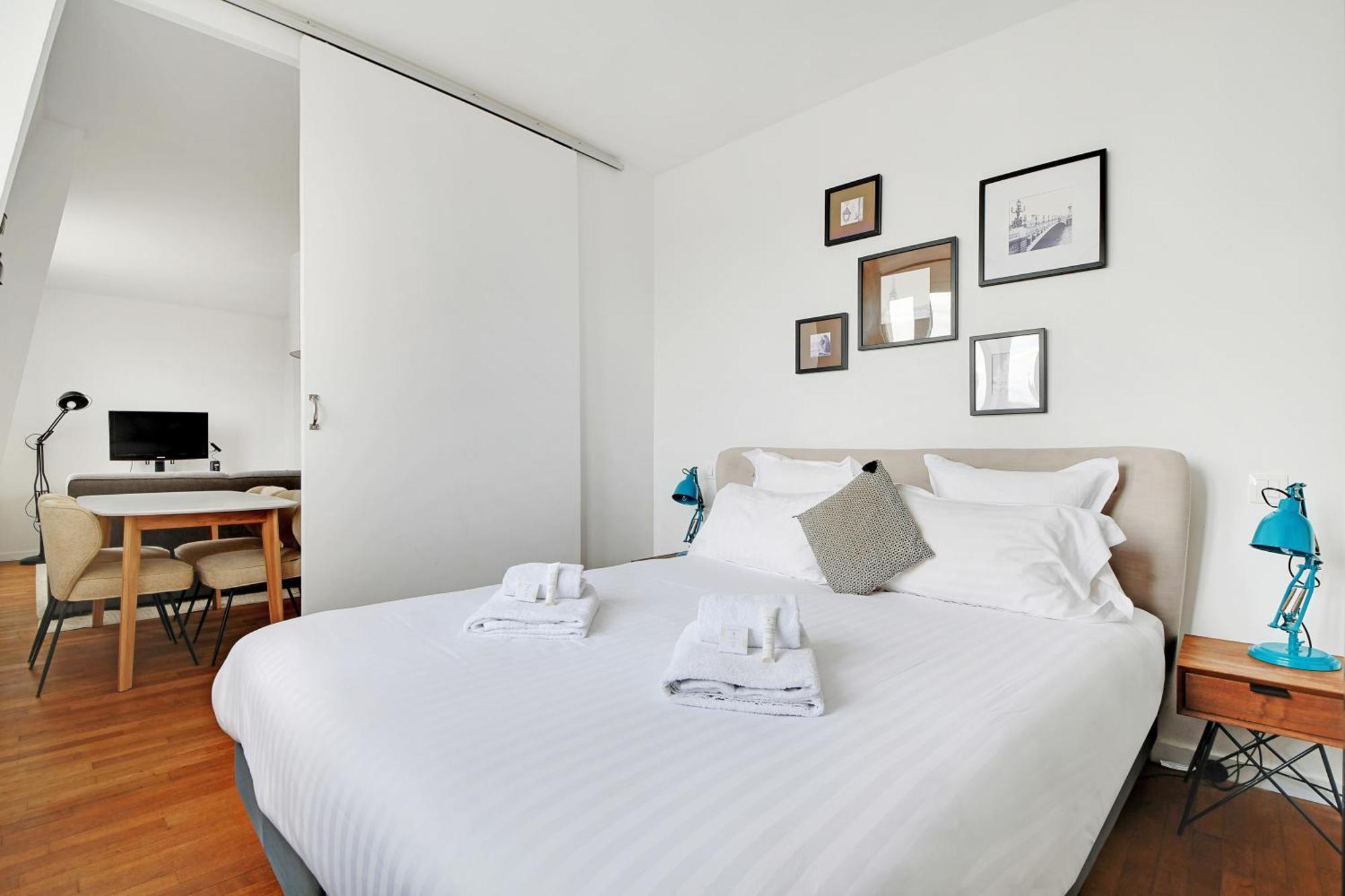 Pick A Flat's Apartment in Saint Michel - rue du Sommerard Paris Extérieur photo
